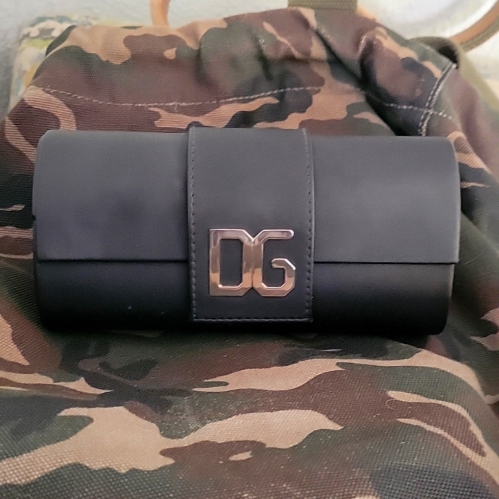 Dolce & Gabbana Sunglass / Clutch